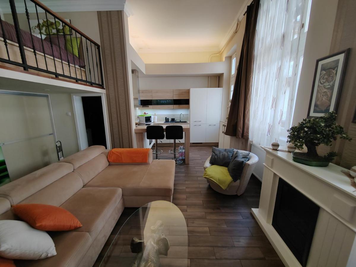Hermes Apartament ブダペスト エクステリア 写真